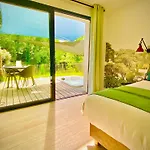 Gasthuis Avec Jacuzzi Privatif - Kassiopee Bed & Albi